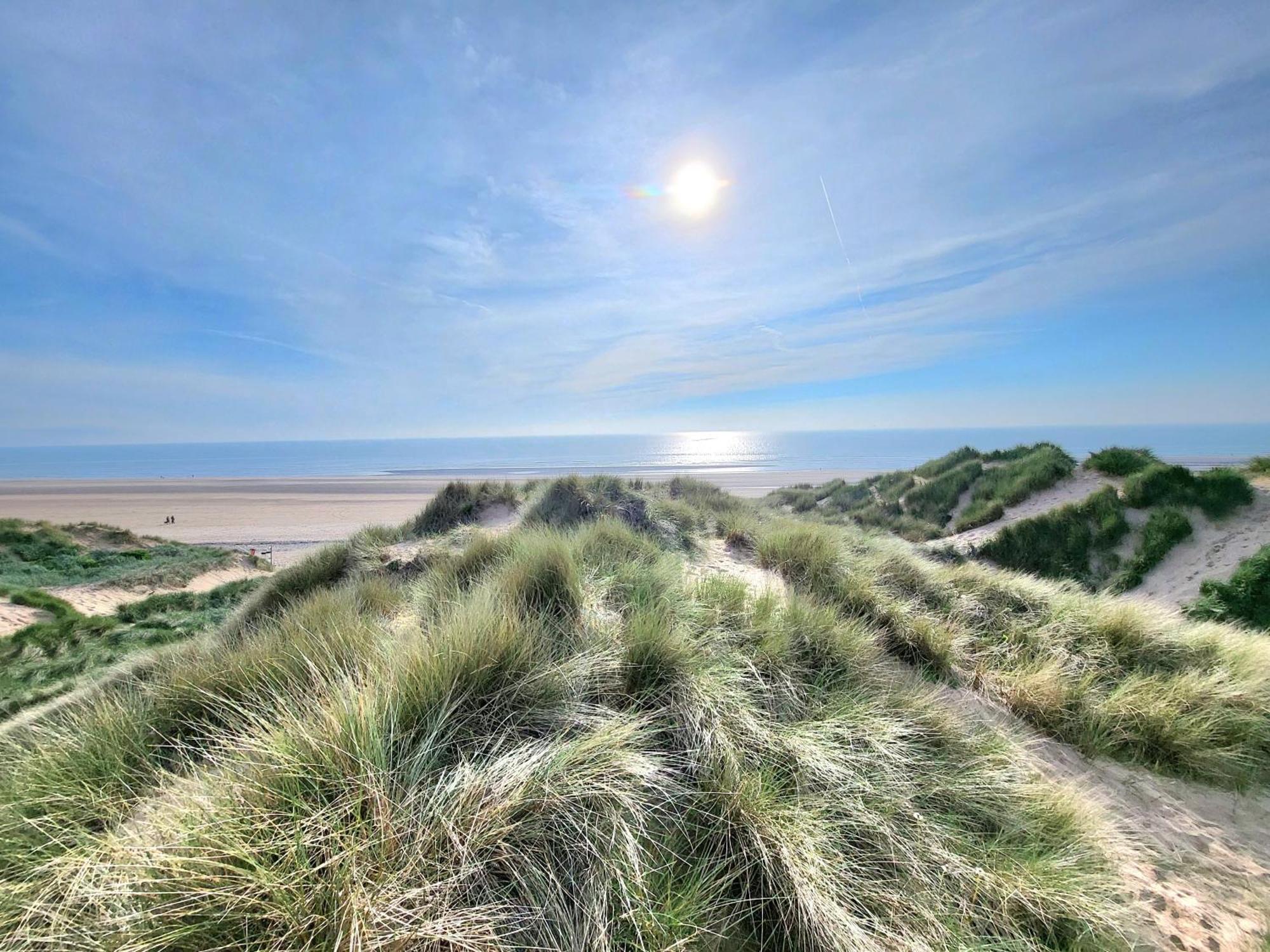 Seaside Beach Themed Home With Garden And Driveway Lytham St Annes Exterior foto