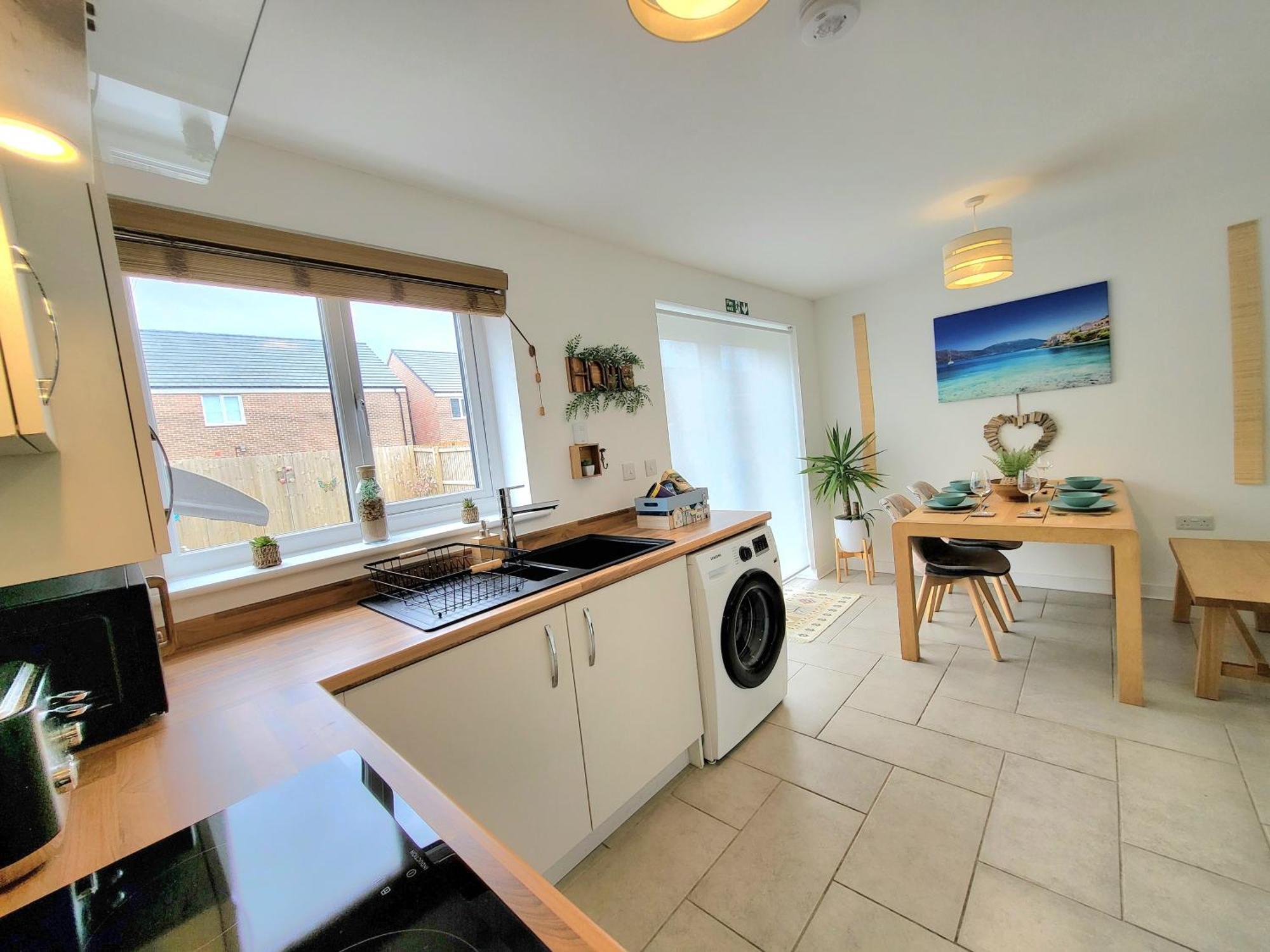 Seaside Beach Themed Home With Garden And Driveway Lytham St Annes Exterior foto